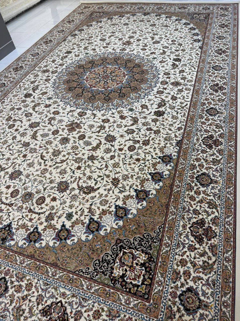 سجاد الايراني - کویر - کرم